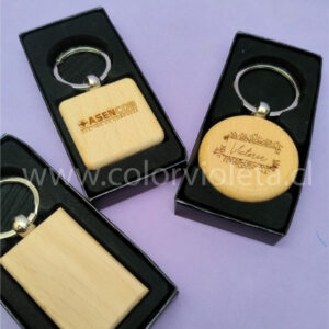 LLAVERO MADERA GRABADO