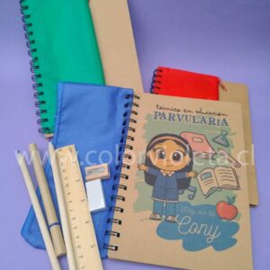 CUADERNO CON ESTUCHE Y ACCESORIOS